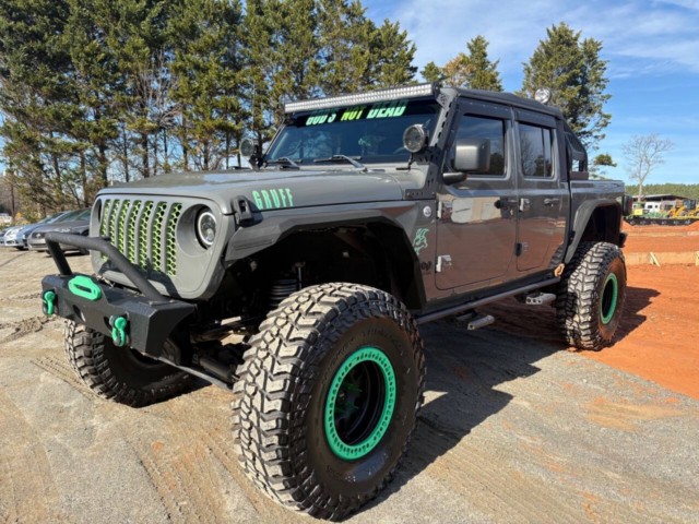 2021 Jeep Gladiator Sport