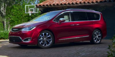 used 2018 Chrysler Pacifica car, priced at $10,999