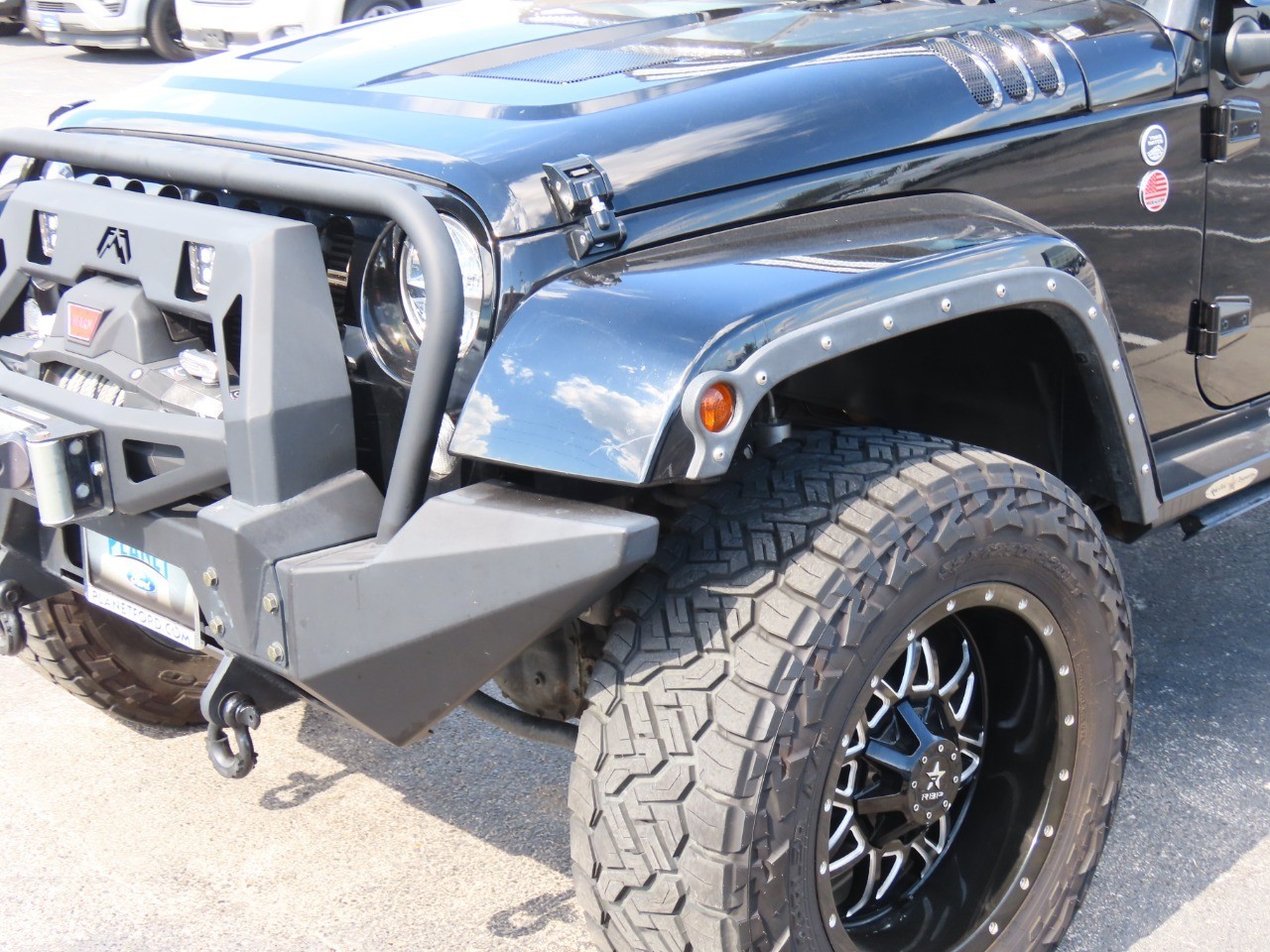 used 2015 Jeep Wrangler Unlimited car, priced at $21,999