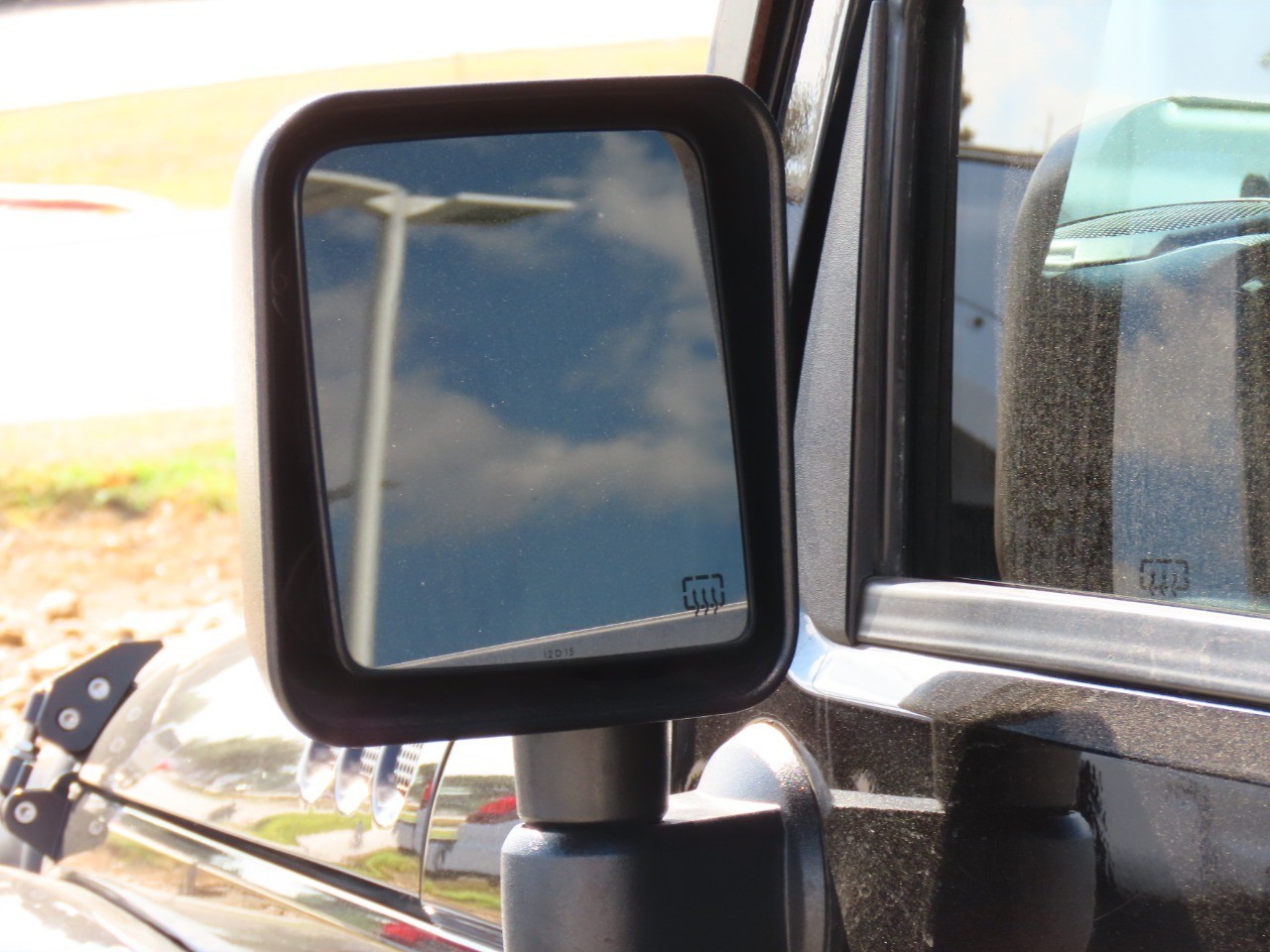 used 2015 Jeep Wrangler Unlimited car, priced at $21,999