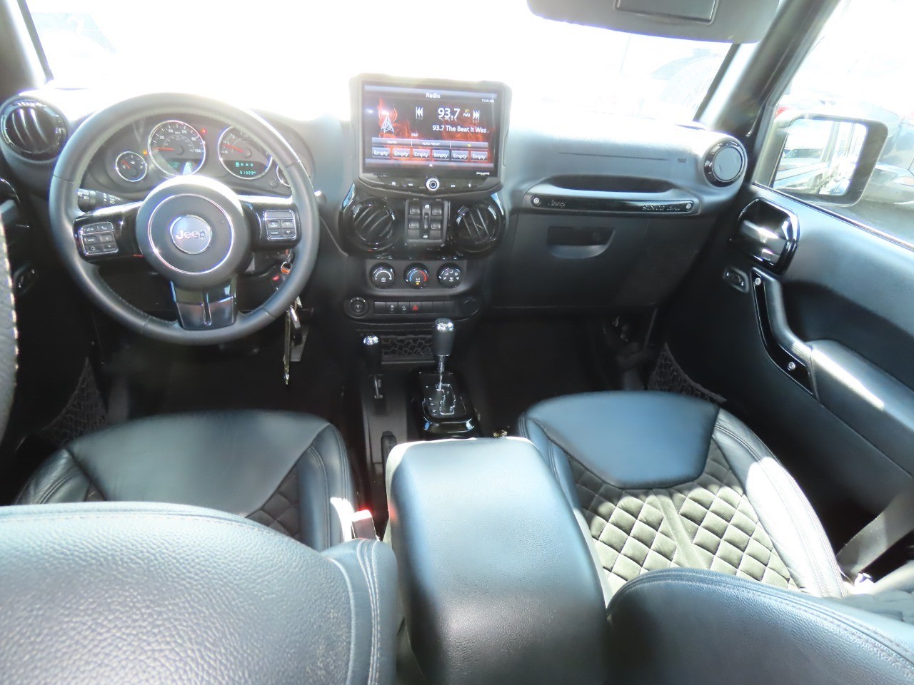 used 2015 Jeep Wrangler Unlimited car, priced at $21,999