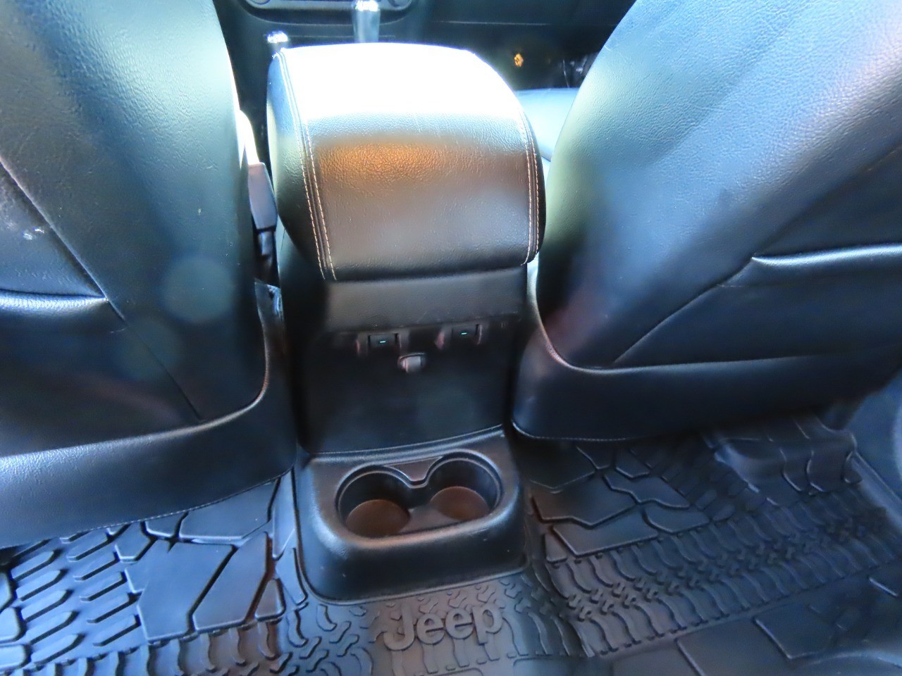 used 2015 Jeep Wrangler Unlimited car, priced at $15,999