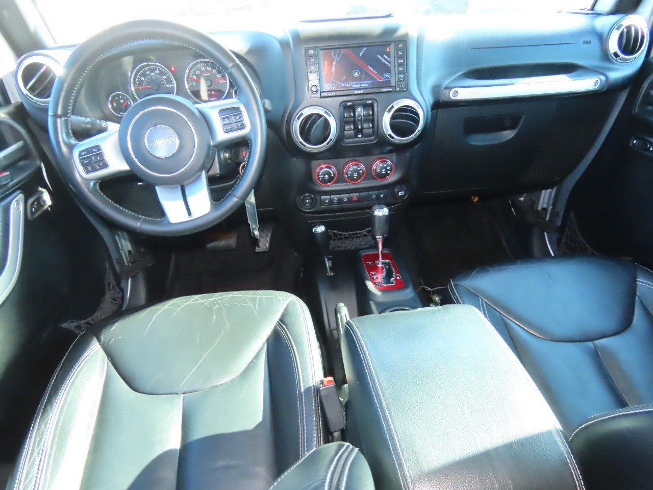 used 2015 Jeep Wrangler Unlimited car, priced at $15,999