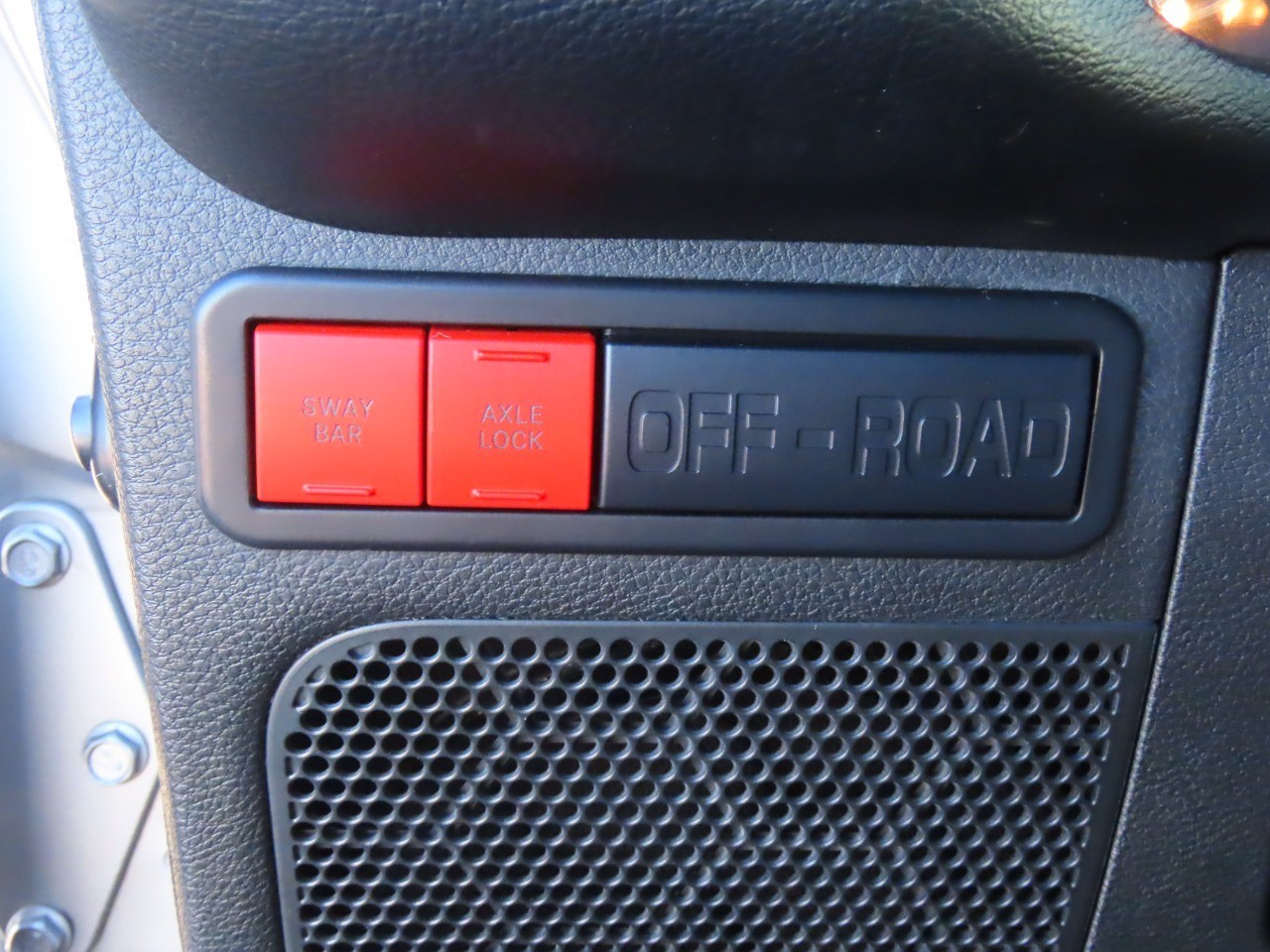 used 2015 Jeep Wrangler Unlimited car, priced at $15,999