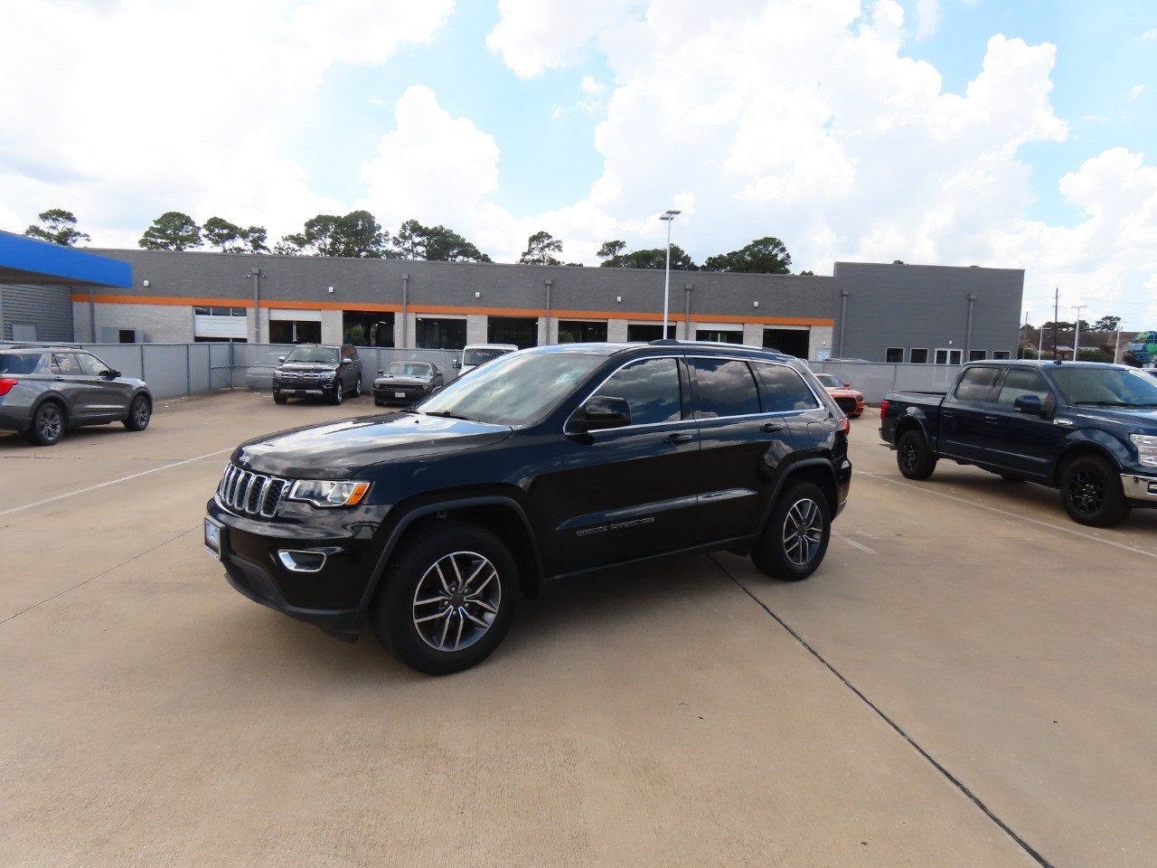 used 2020 Jeep Grand Cherokee car, priced at $14,999