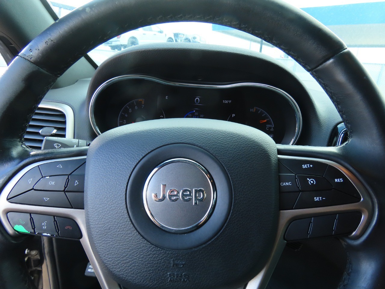 used 2020 Jeep Grand Cherokee car, priced at $14,999