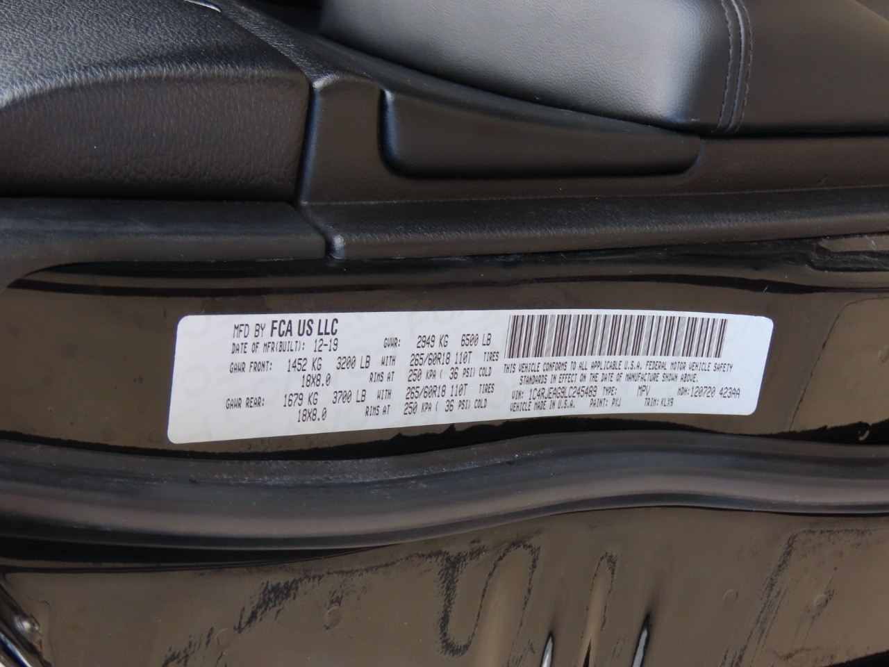 used 2020 Jeep Grand Cherokee car, priced at $14,999