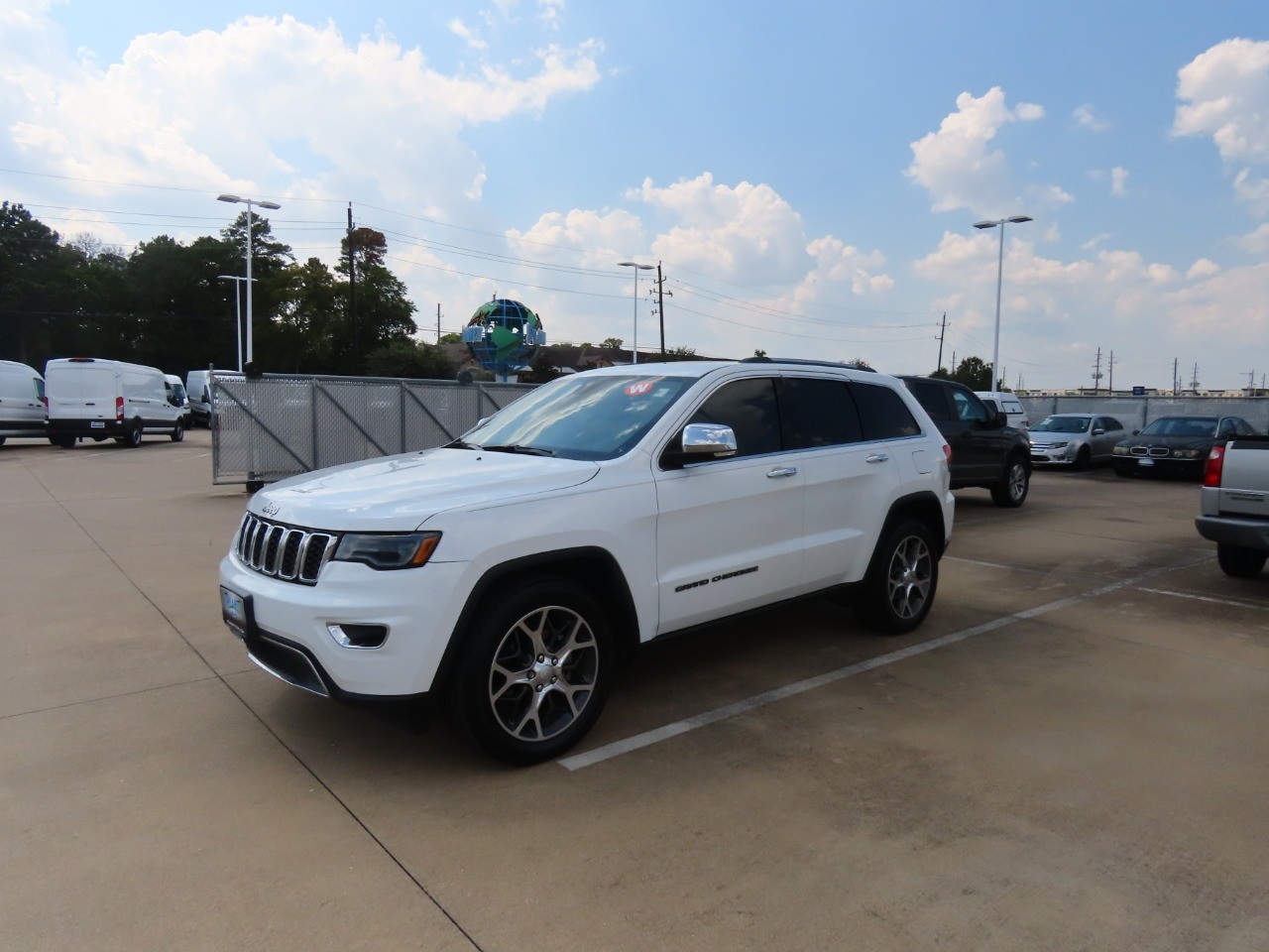 used 2019 Jeep Grand Cherokee car, priced at $17,999