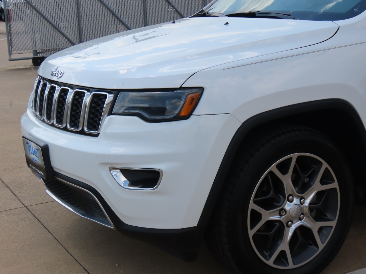 used 2019 Jeep Grand Cherokee car, priced at $17,999