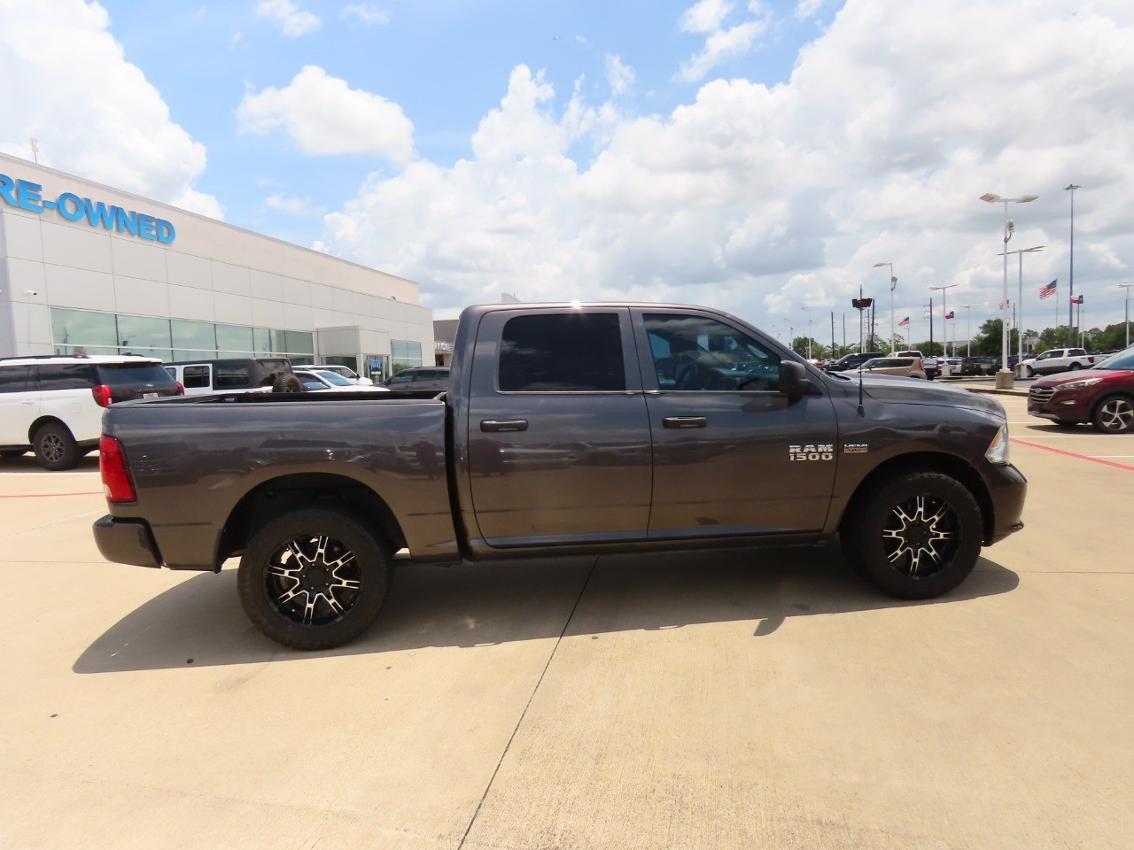 used 2014 Ram 1500 car, priced at $15,999