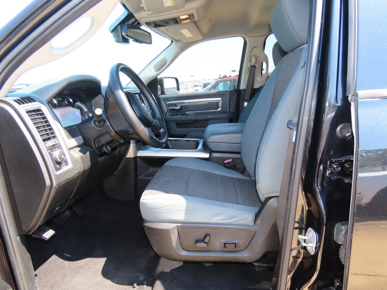 used 2019 Ram 1500 Classic car, priced at $19,999