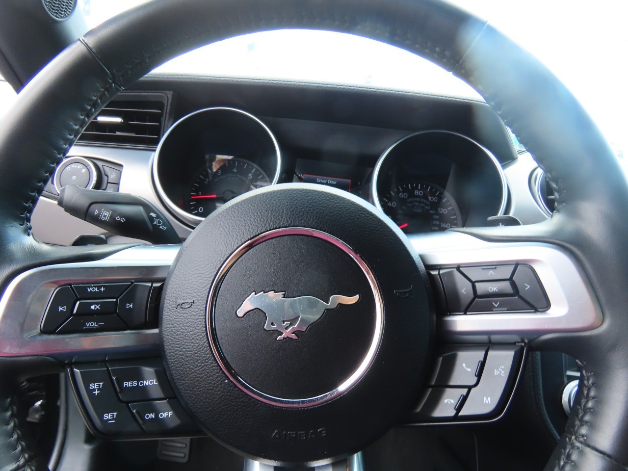used 2022 Ford Mustang car, priced at $39,999
