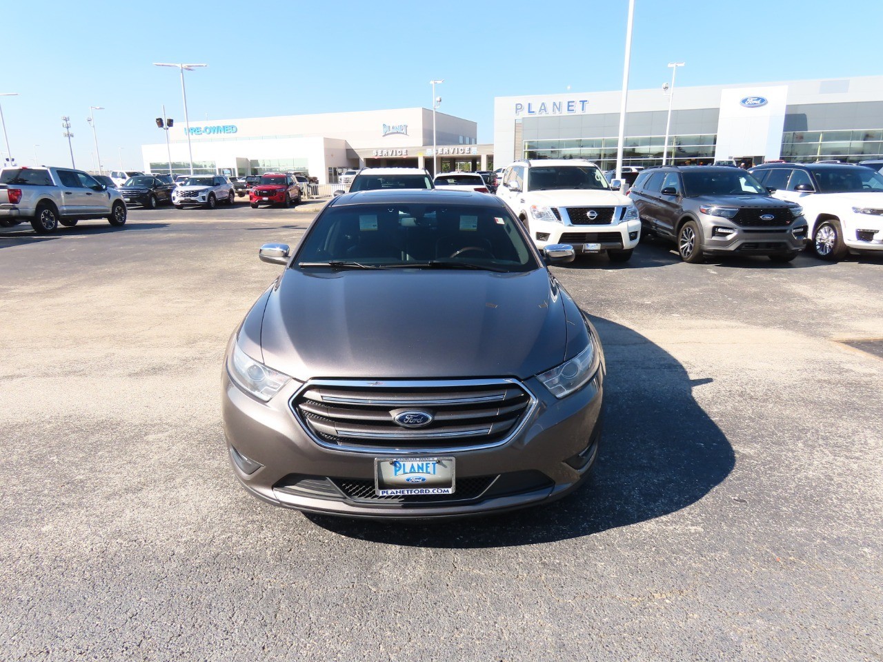 used 2013 Ford Taurus car