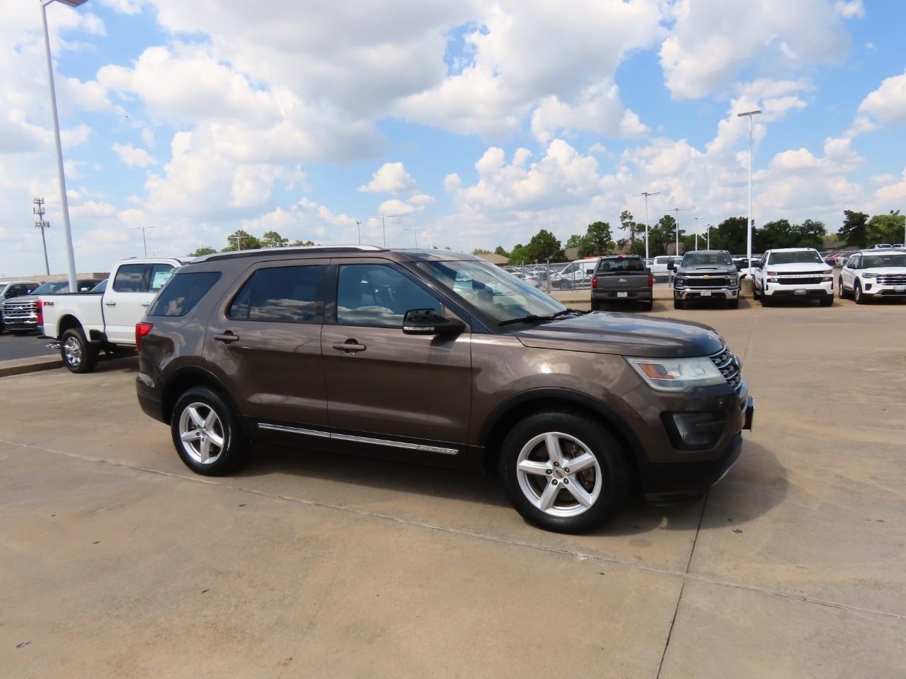 used 2016 Ford Explorer car