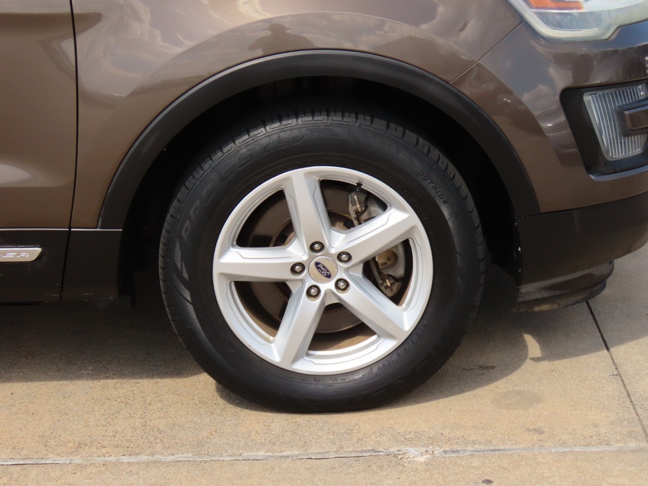 used 2016 Ford Explorer car