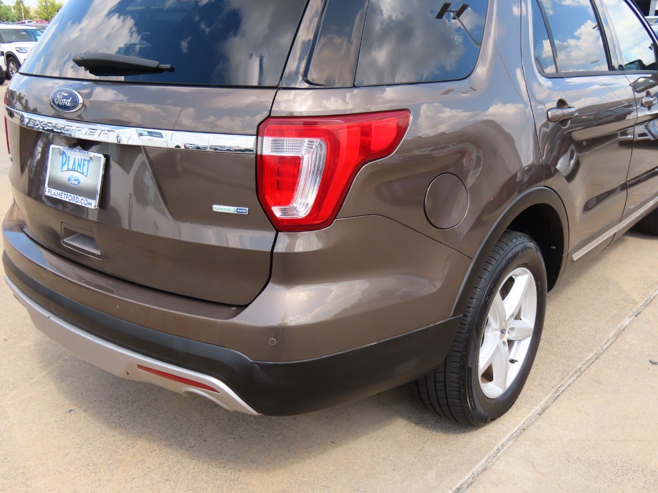 used 2016 Ford Explorer car
