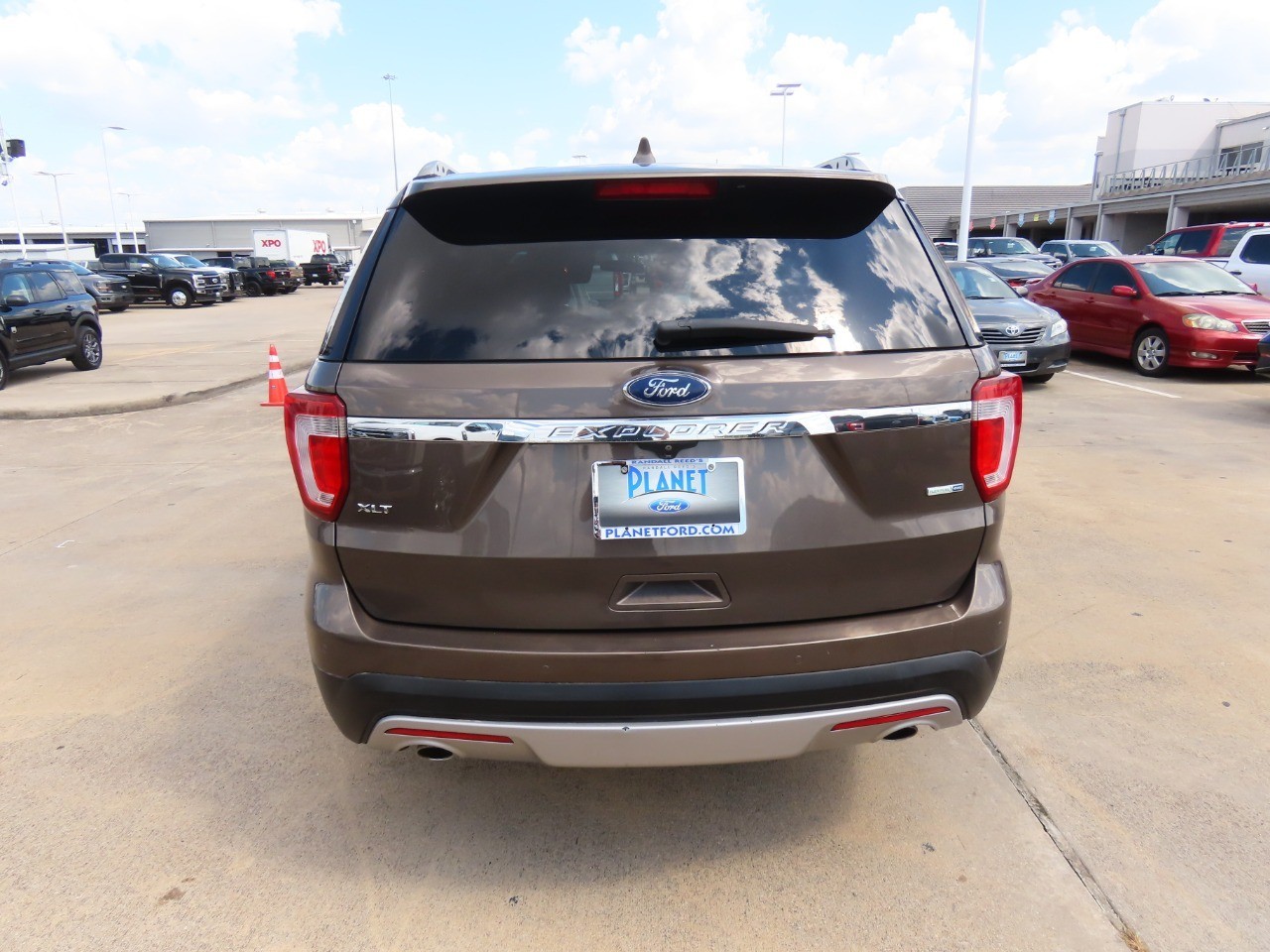 used 2016 Ford Explorer car