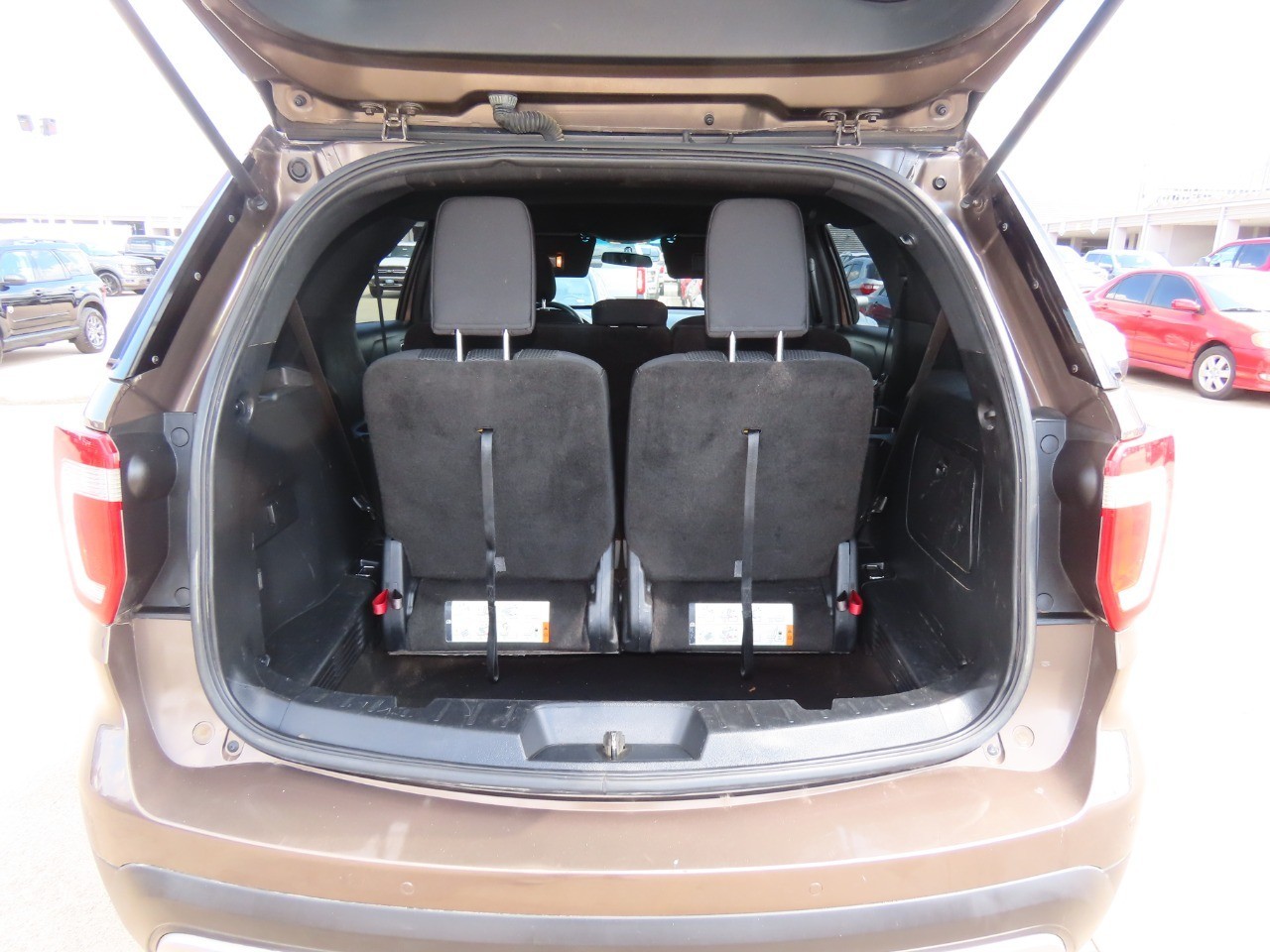 used 2016 Ford Explorer car