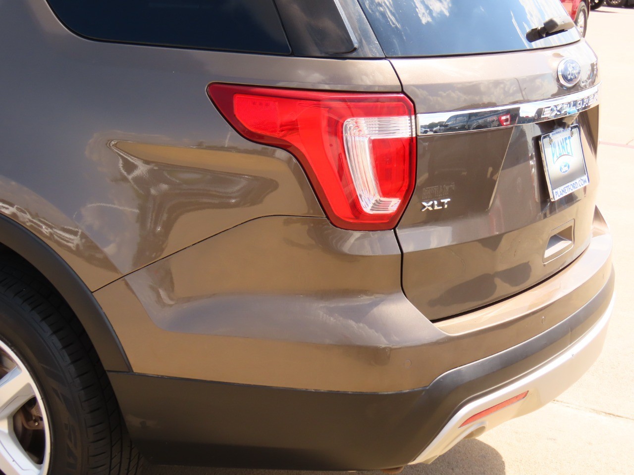 used 2016 Ford Explorer car