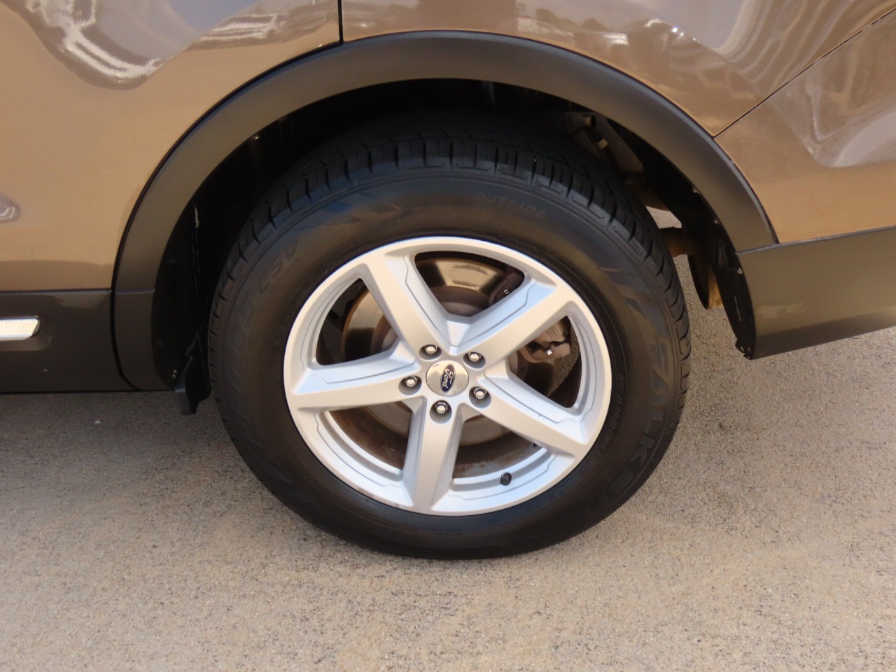 used 2016 Ford Explorer car