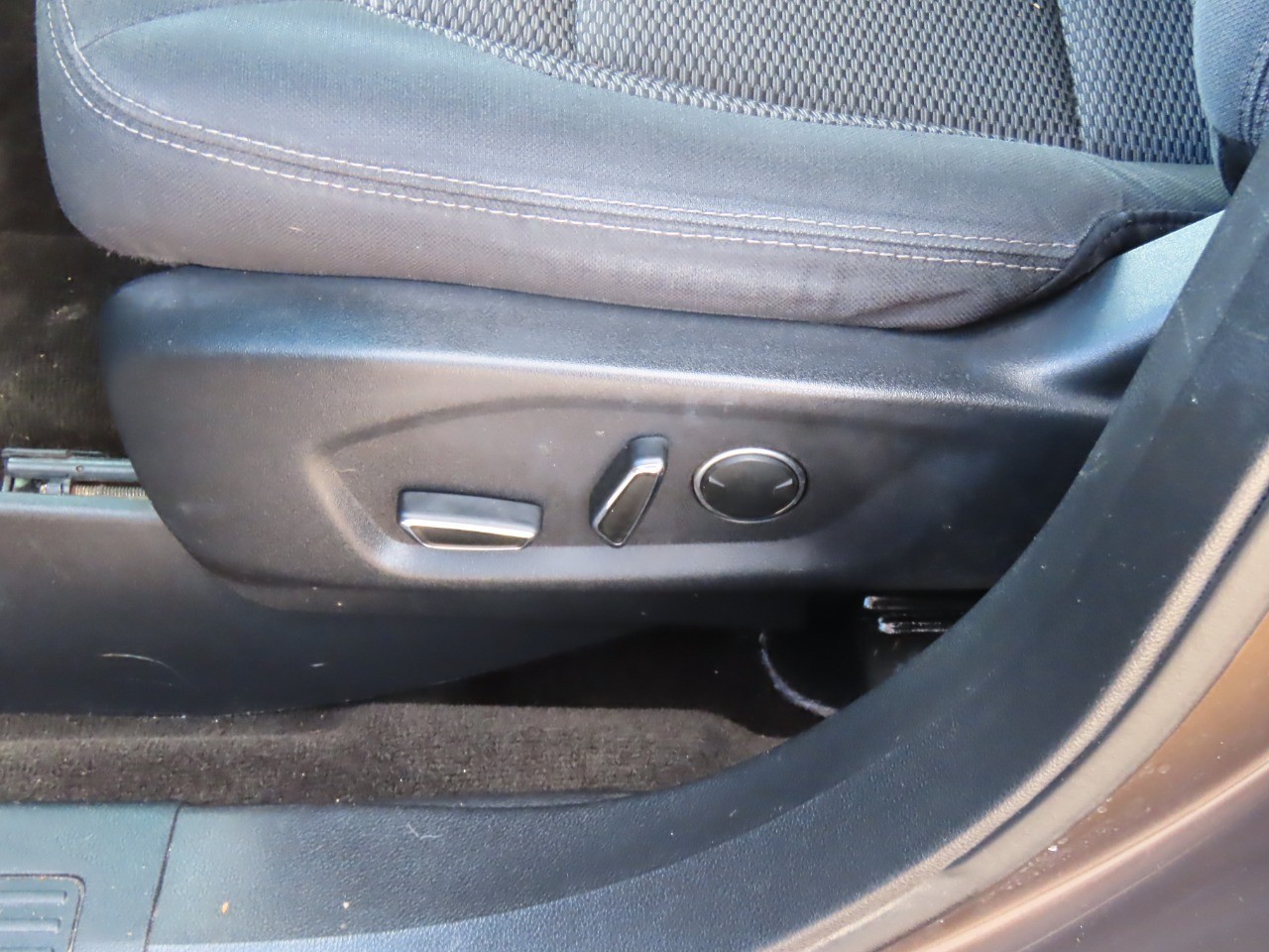 used 2016 Ford Explorer car