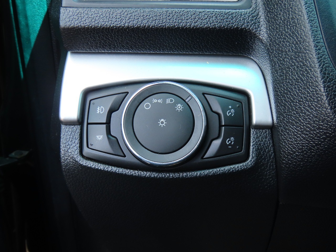 used 2016 Ford Explorer car