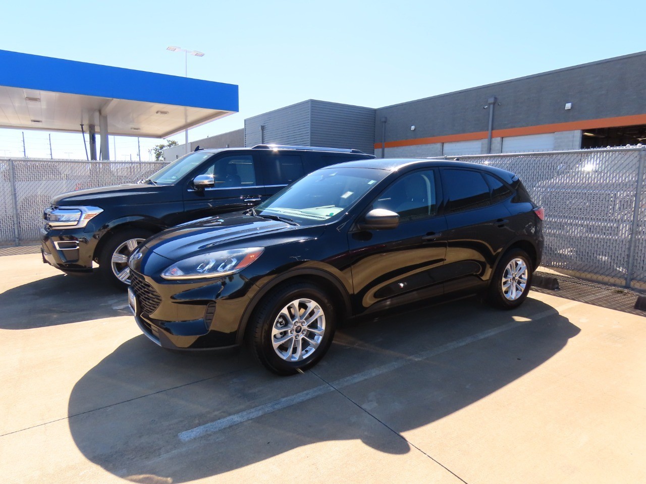 used 2022 Ford Escape car, priced at $17,999