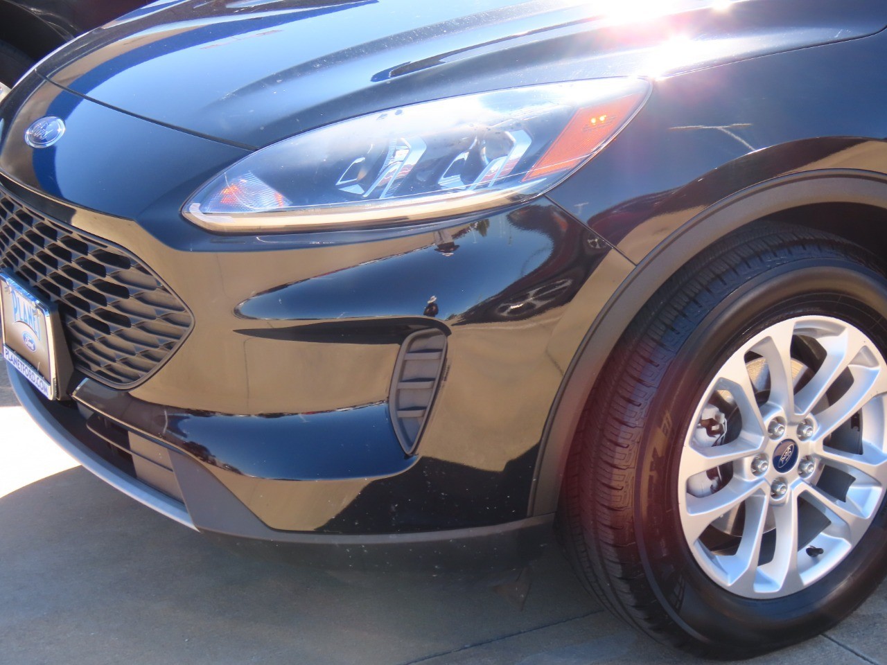 used 2022 Ford Escape car, priced at $17,999