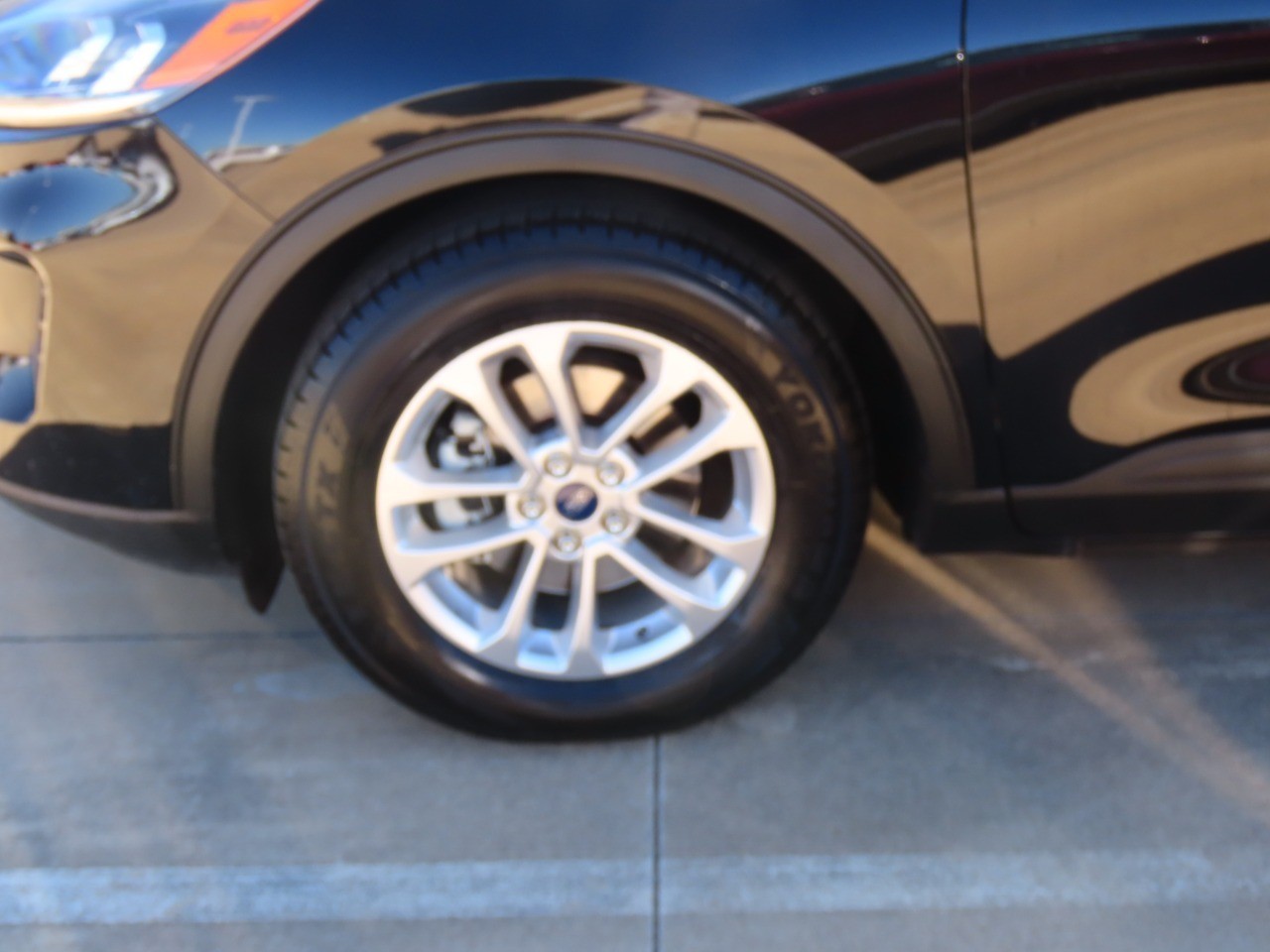 used 2022 Ford Escape car, priced at $17,999