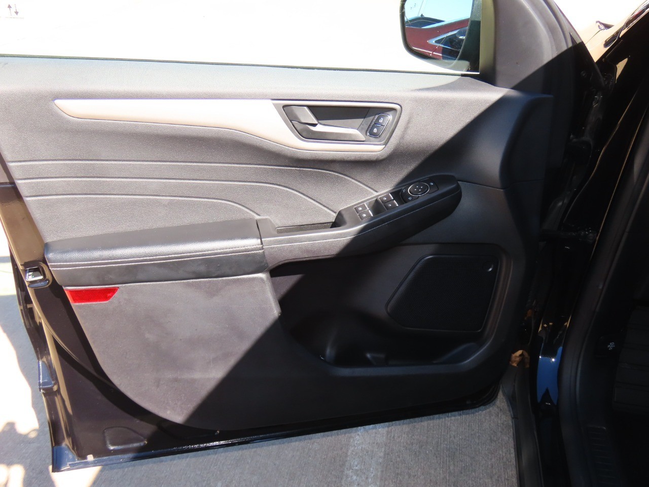 used 2022 Ford Escape car, priced at $17,999