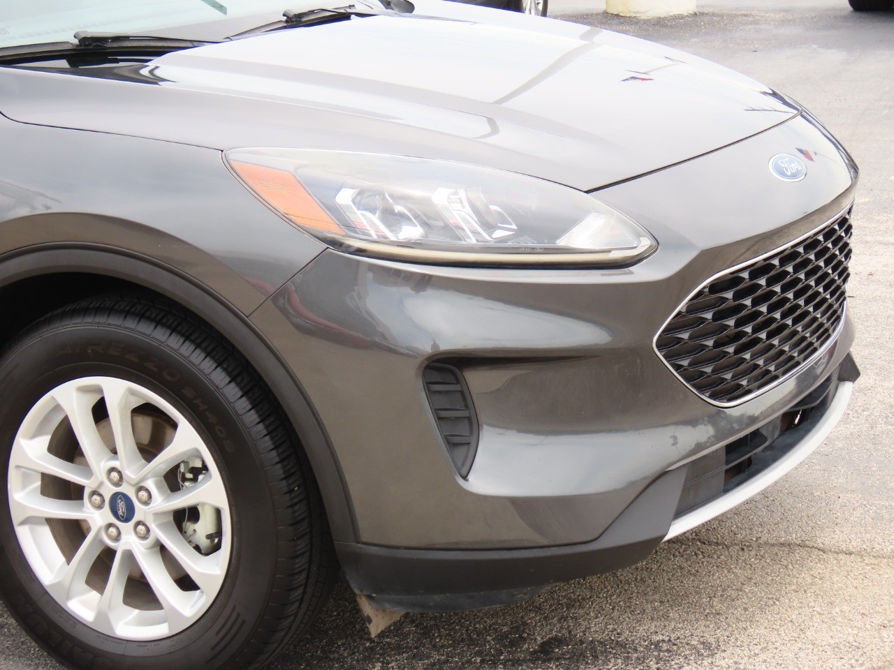 used 2020 Ford Escape car, priced at $15,999