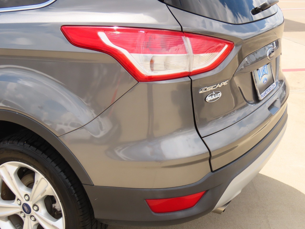 used 2014 Ford Escape car, priced at $10,999