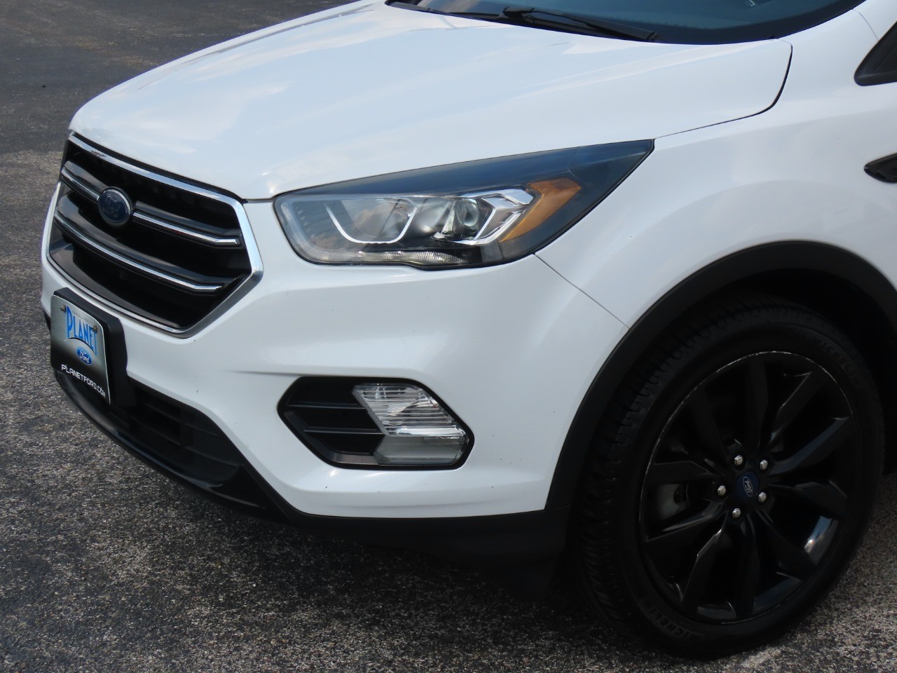 used 2018 Ford Escape car, priced at $10,999