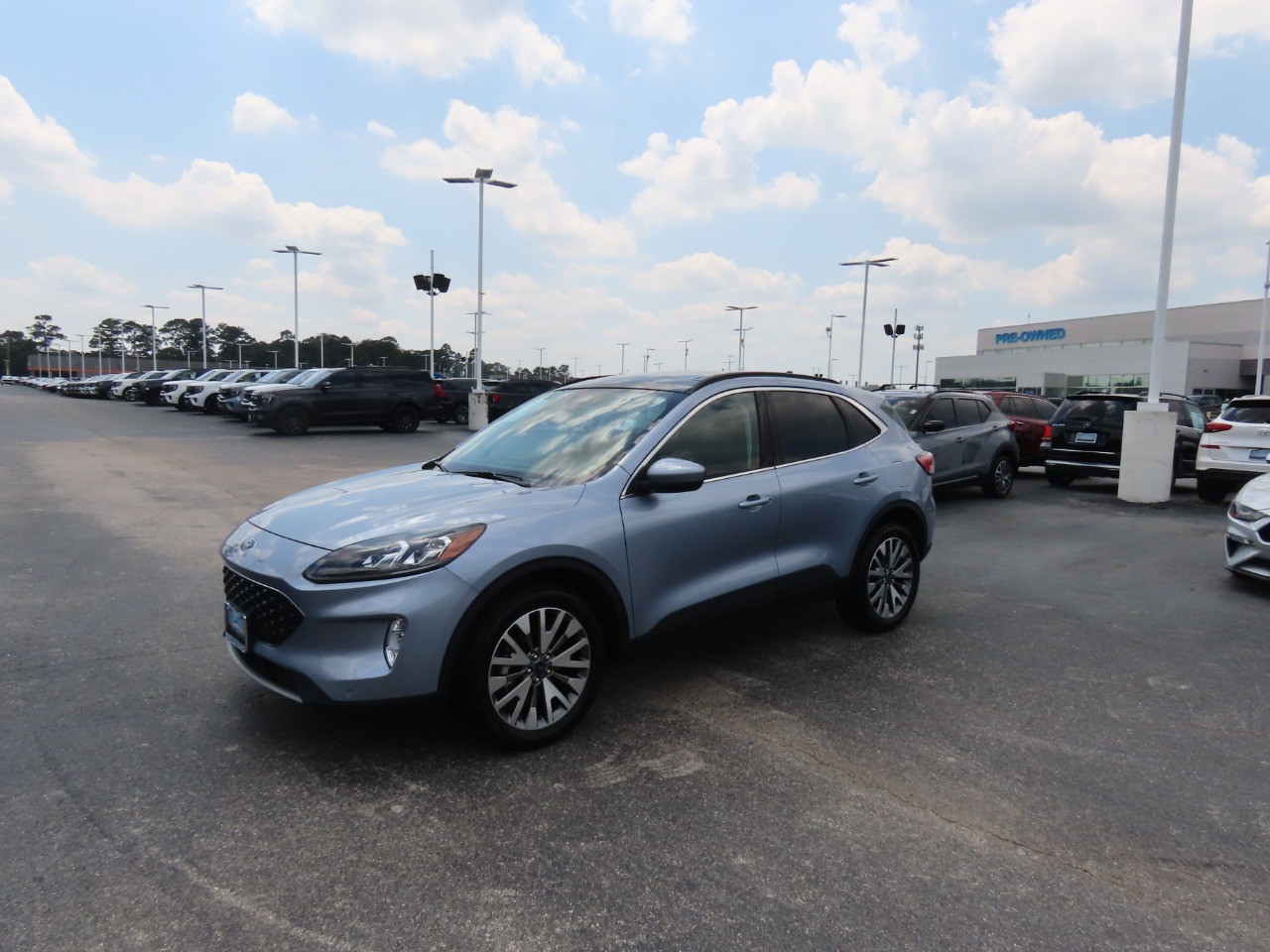 used 2022 Ford Escape car, priced at $25,999