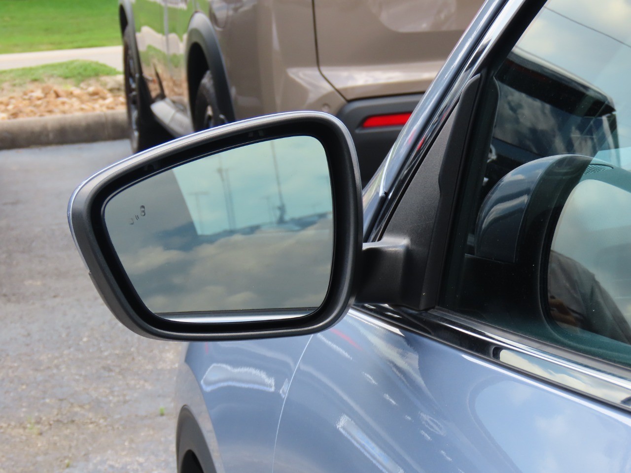 used 2022 Ford Escape car, priced at $25,999