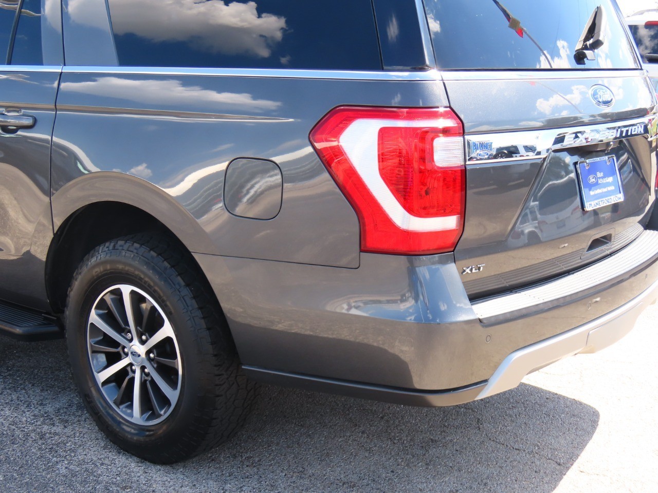 used 2019 Ford Expedition Max car, priced at $18,999