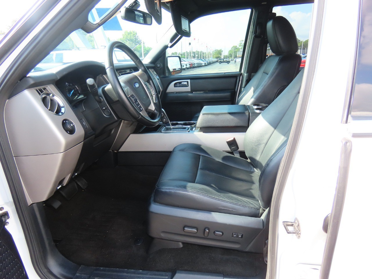 used 2017 Ford Expedition EL car, priced at $17,999