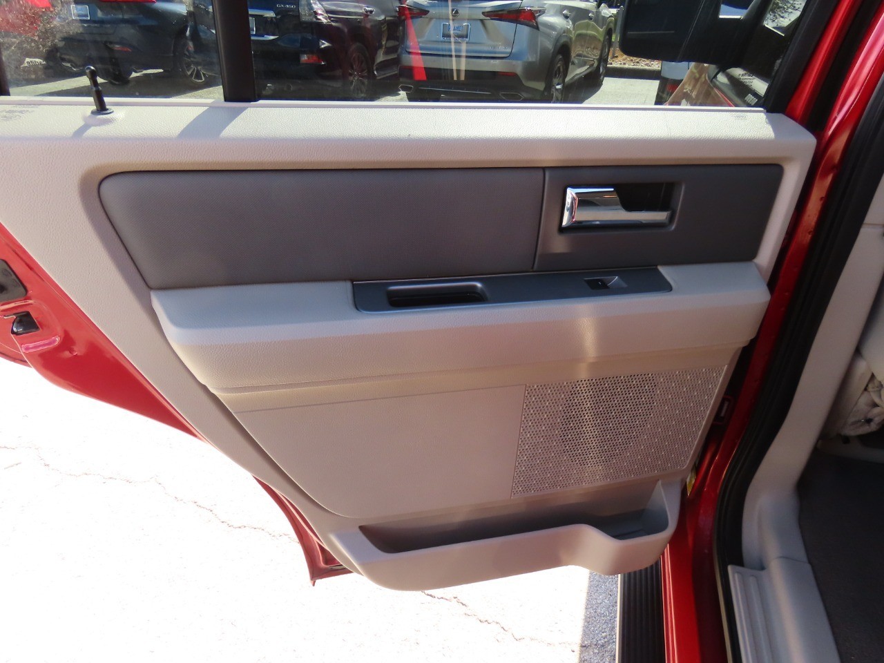 used 2014 Ford Expedition car, priced at $13,999