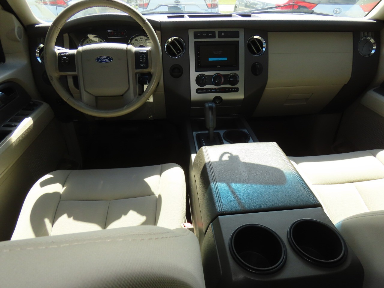 used 2014 Ford Expedition car, priced at $13,999