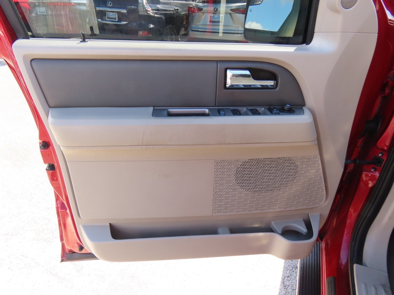used 2014 Ford Expedition car, priced at $13,999