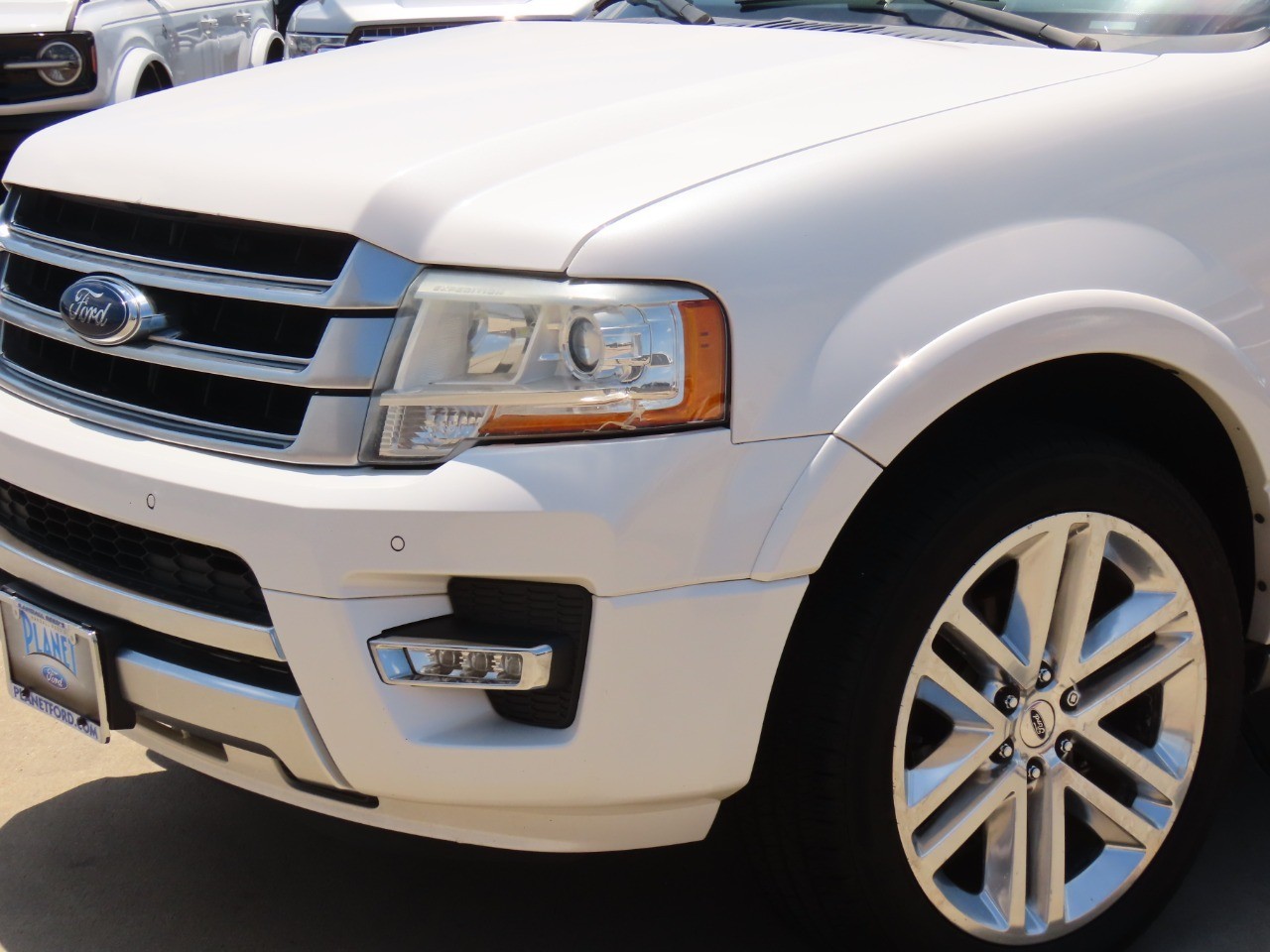 used 2015 Ford Expedition car, priced at $12,999
