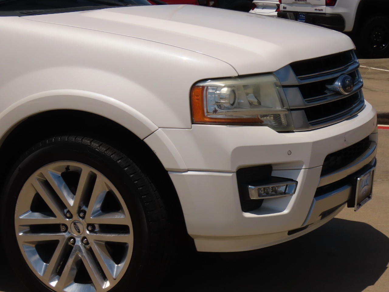 used 2015 Ford Expedition car, priced at $12,999