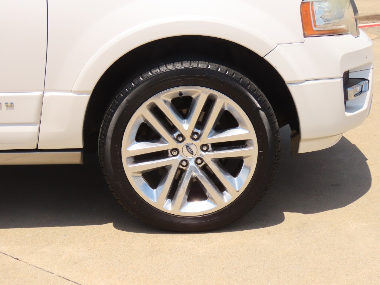 used 2015 Ford Expedition car, priced at $12,999