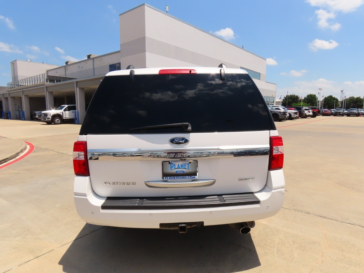 used 2015 Ford Expedition car, priced at $12,999