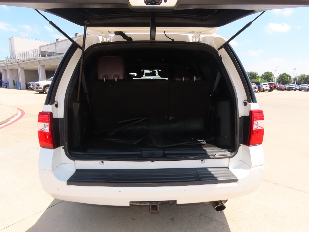 used 2015 Ford Expedition car, priced at $12,999