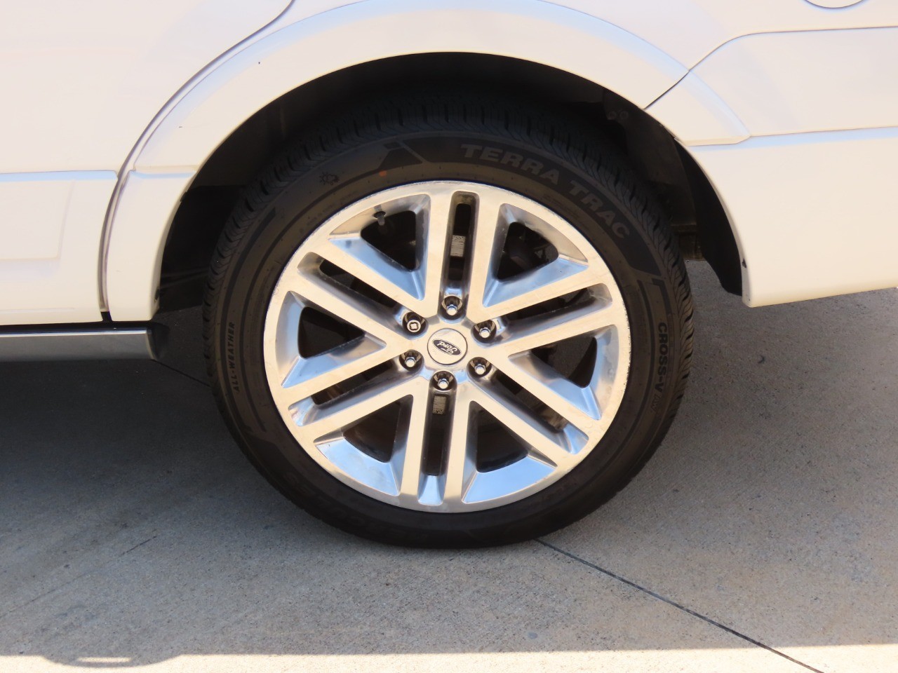 used 2015 Ford Expedition car, priced at $12,999