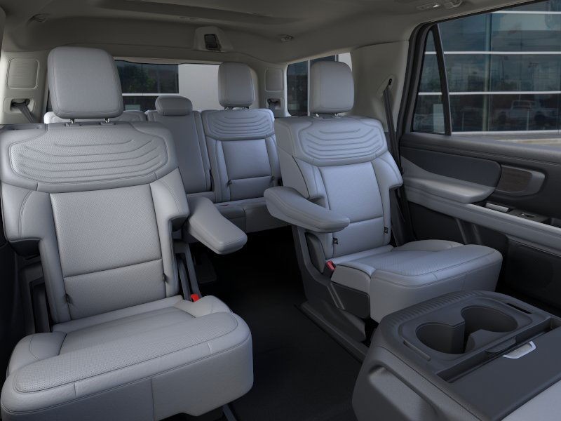 new 2025 Ford Expedition car, priced at $92,095