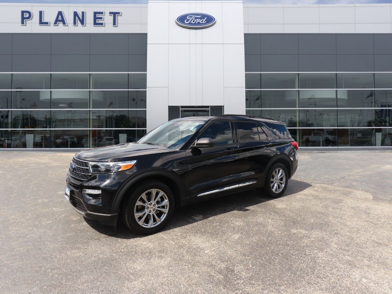 used 2020 Ford Explorer car, priced at $18,999