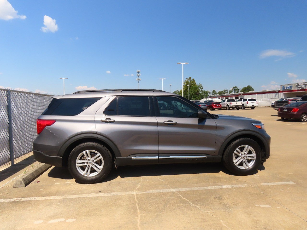used 2022 Ford Explorer car
