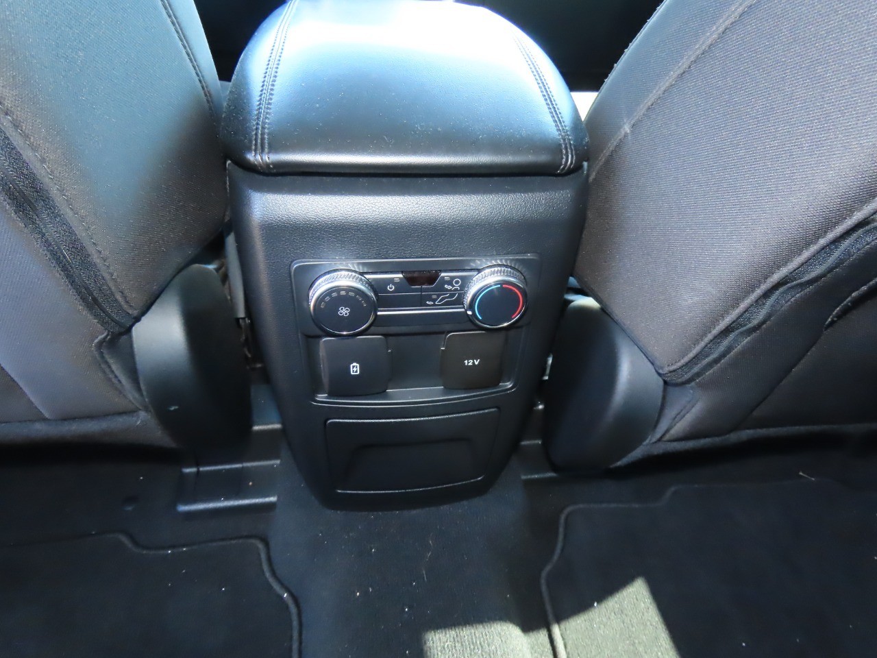 used 2022 Ford Explorer car